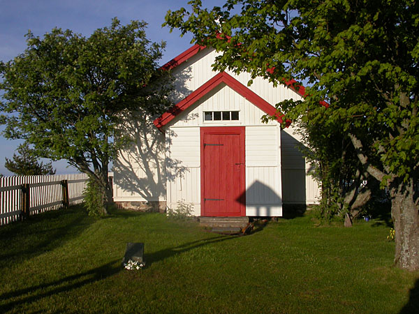Kirkon ovi