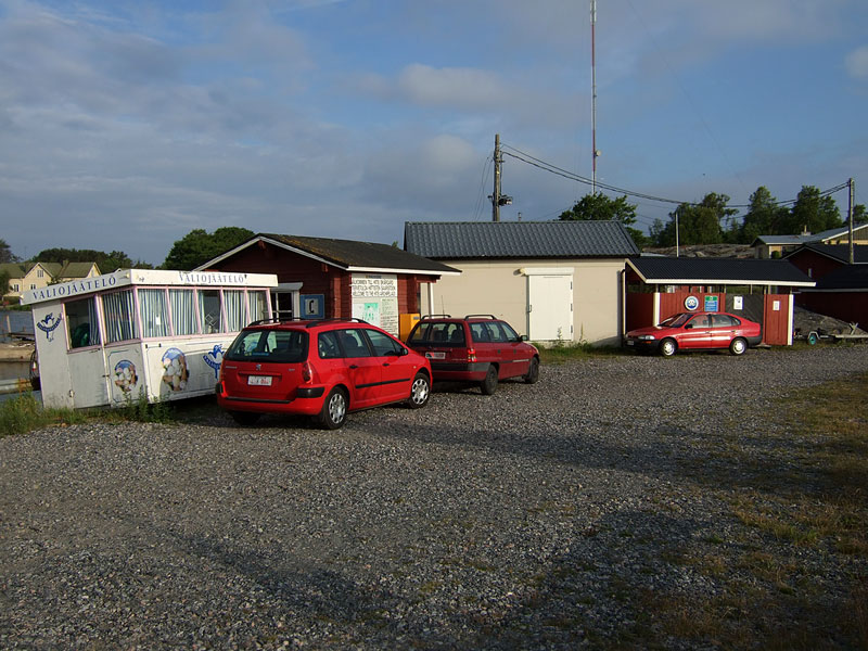 Satama