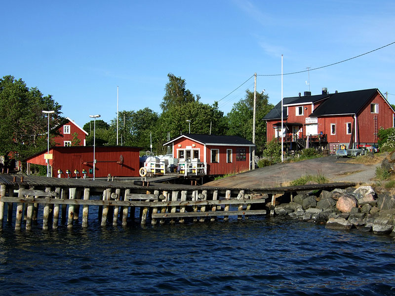 N&ouml;t&ouml;n kauppakeskus
