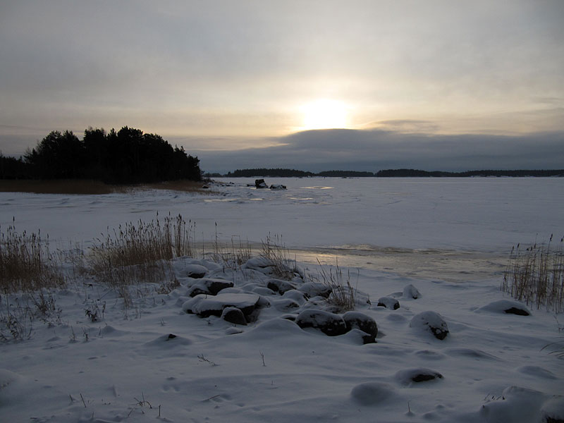 Etel&auml;reuna