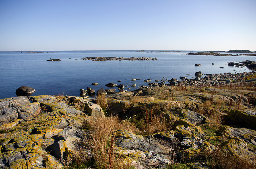 Isokalliolta koilliseen