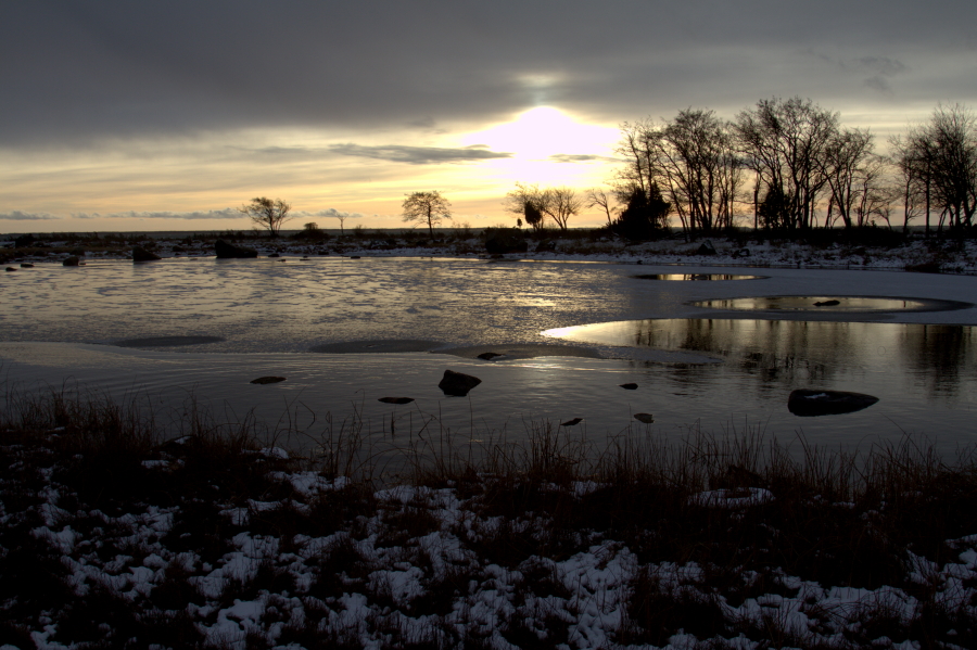 Aurinko korkeimmillaan