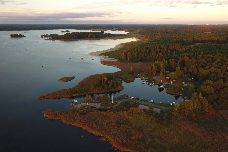 Kalaranta, Esko ja Lahdenperä