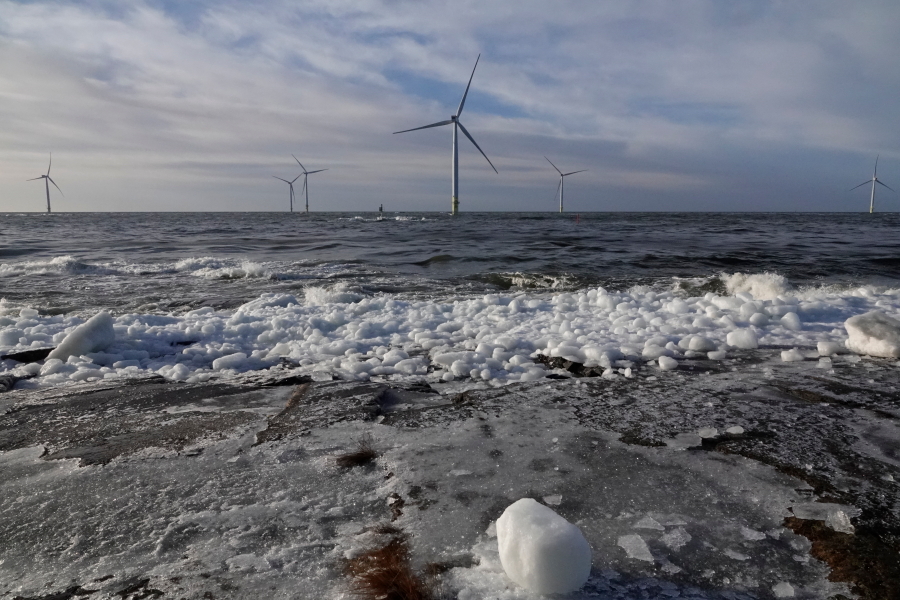 Kallioholmasta länteen
